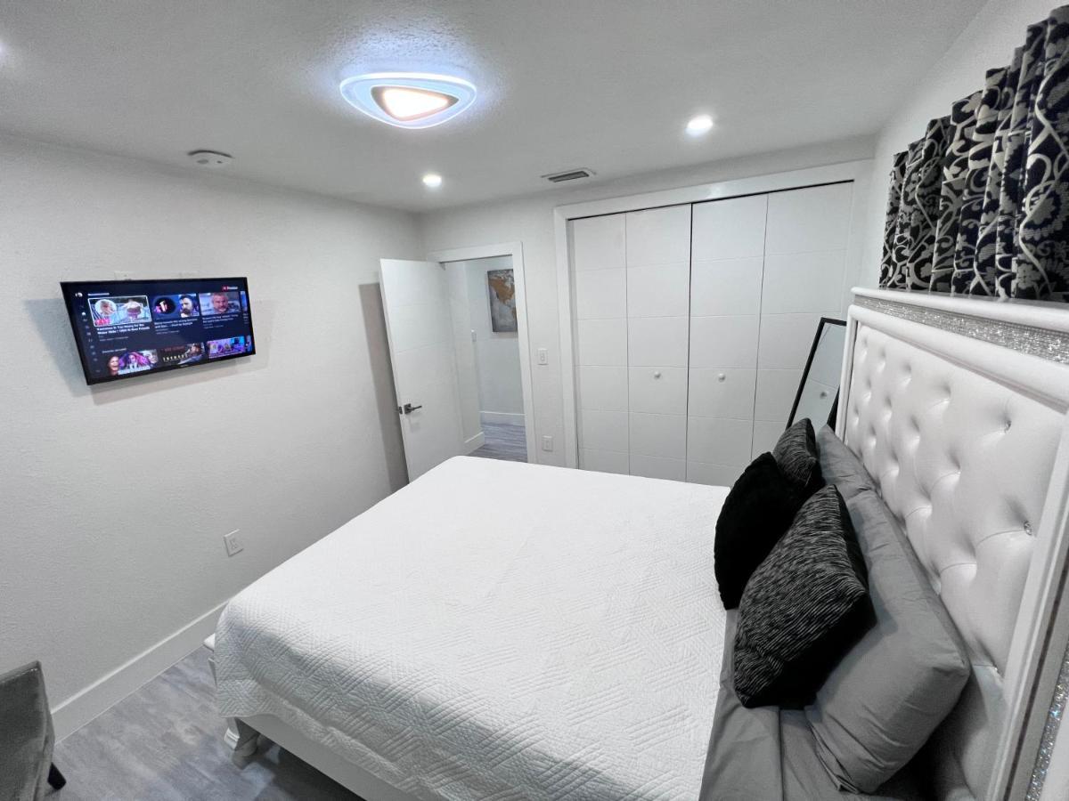 Stylish 2 Bedrooms Apartment By Miami International Airport المظهر الخارجي الصورة