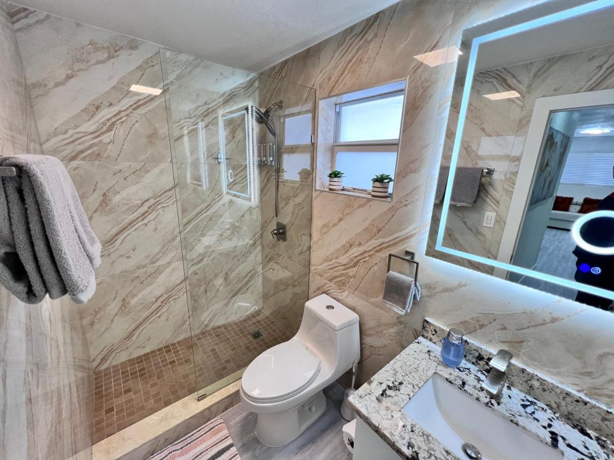 Stylish 2 Bedrooms Apartment By Miami International Airport المظهر الخارجي الصورة