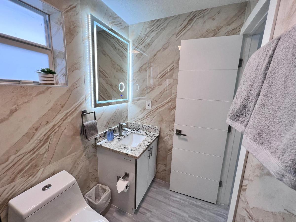 Stylish 2 Bedrooms Apartment By Miami International Airport المظهر الخارجي الصورة